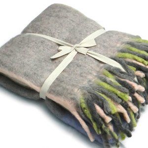 Livinparadise Extra Feel Soft Throw 50X60 in new